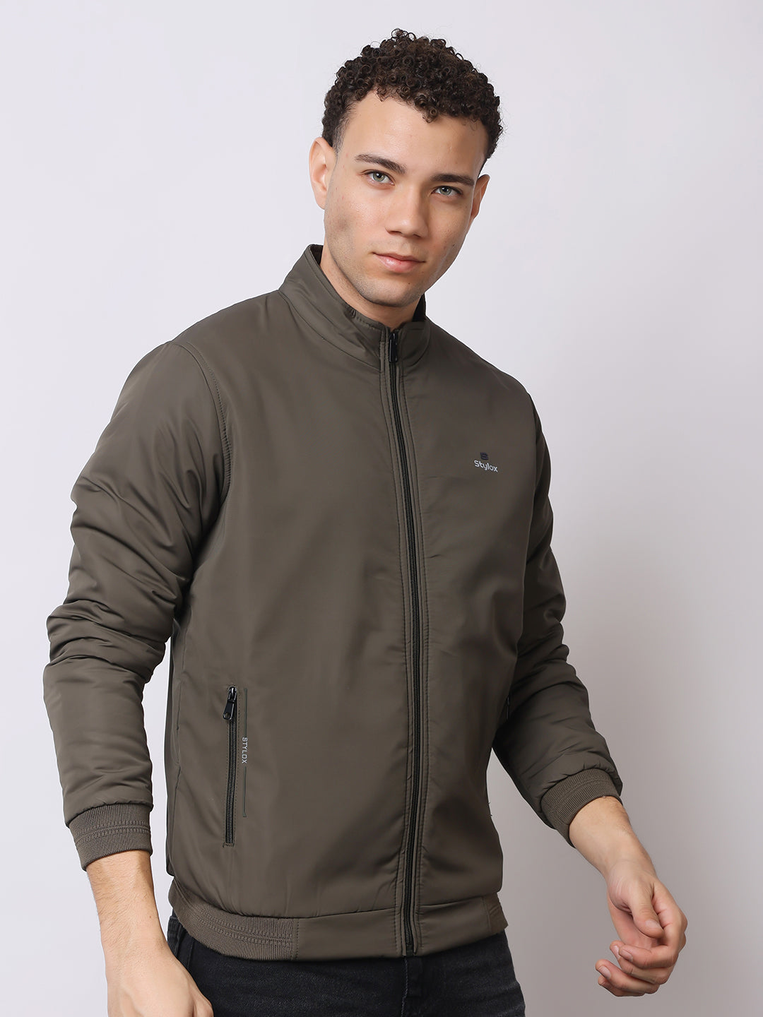 Stylox Men’s High-Neck Winter Jacket – Lightweight Windcheater with Warm Lining & Full-Zip Closure