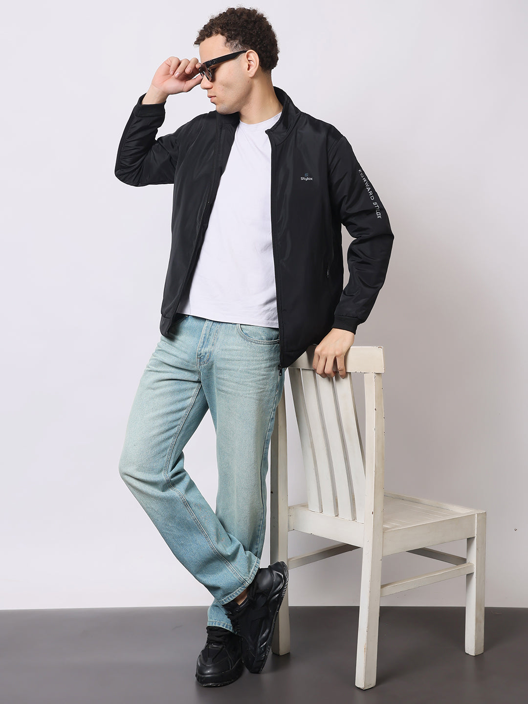 Stylox Men’s High-Neck Winter Jacket – Lightweight Windcheater with Warm Lining & Full-Zip Closure