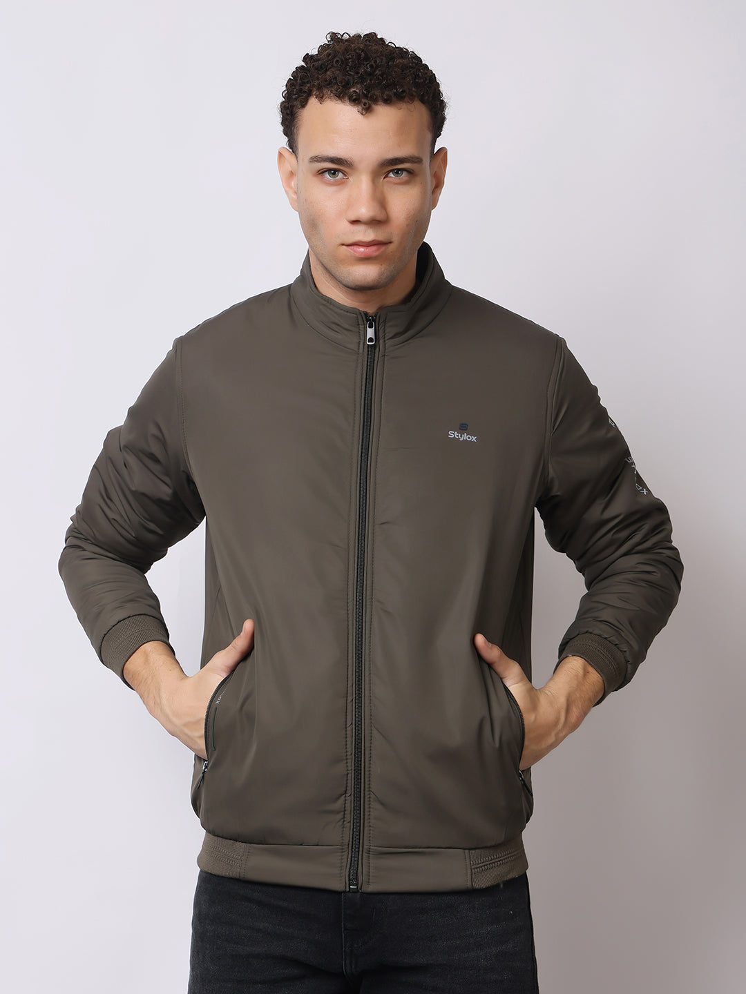 Stylox Men’s High-Neck Winter Jacket – Lightweight Windcheater with Warm Lining & Full-Zip Closure