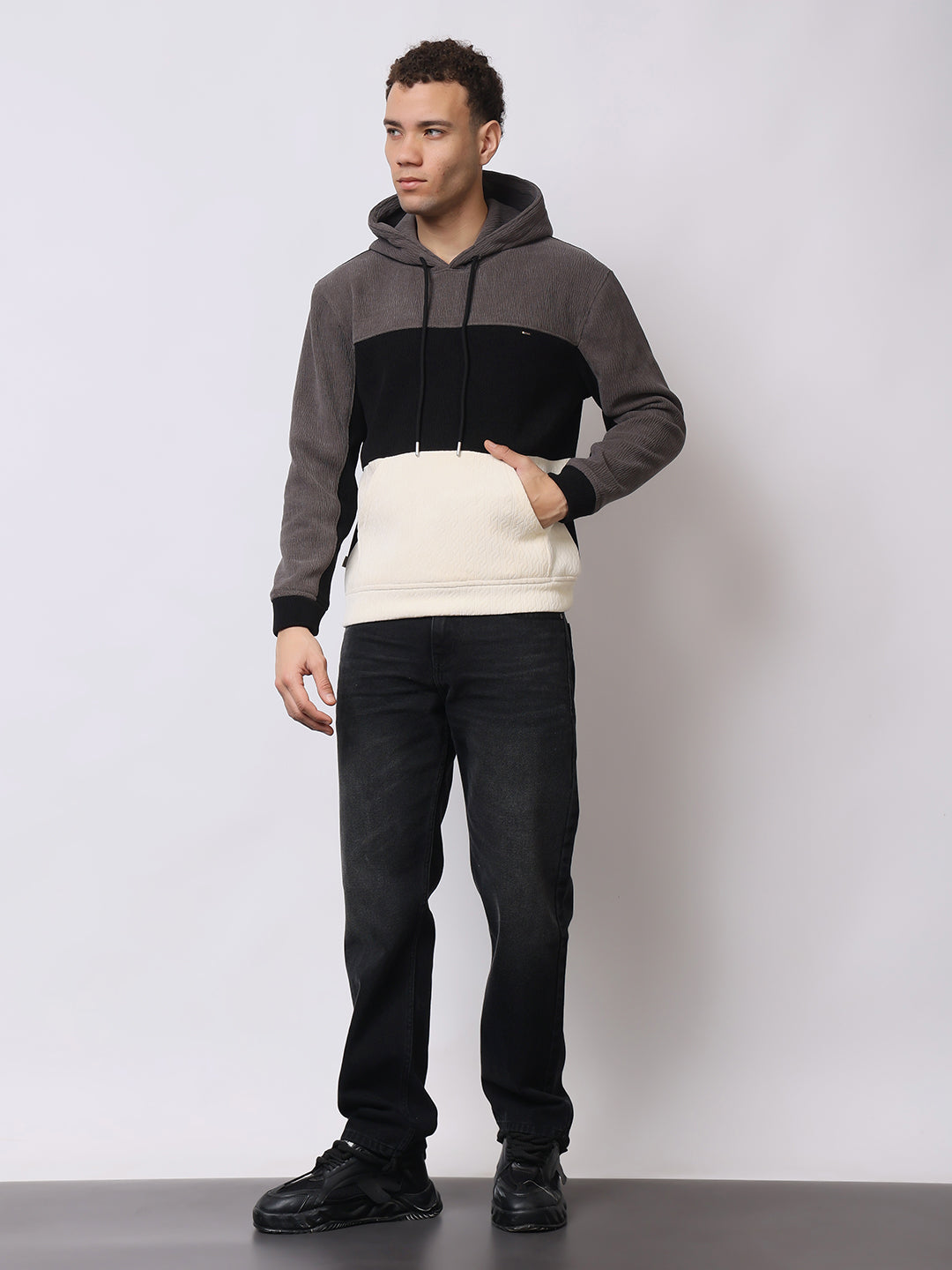 Stylox Men’s Colorblock Winter Hoodie – Warm Fleece Pullover with Kangaroo Pocket & Drawstring Hood