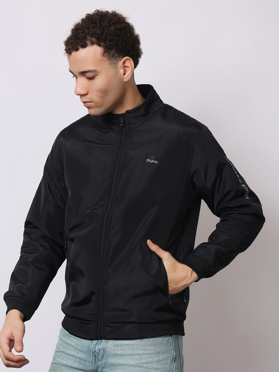 Stylox Men’s High-Neck Winter Jacket – Lightweight Windcheater with Warm Lining & Full-Zip Closure