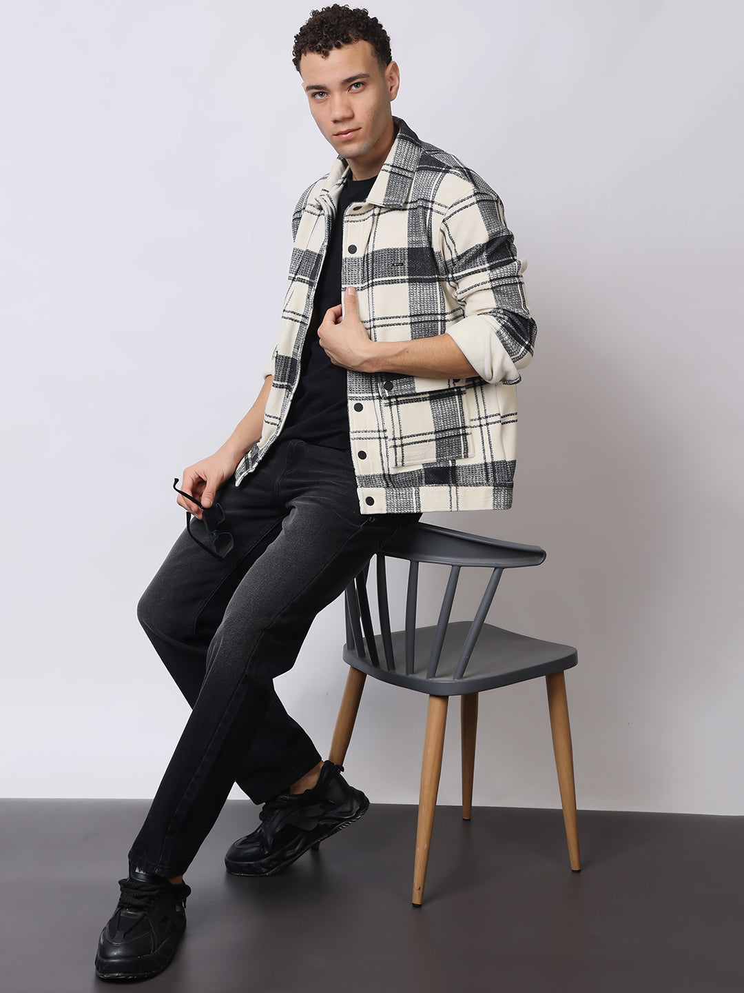 Stylox Men’s Checkered Winter Shacket – Premium Fleece-Lined Button-Down Plaid Jacket for Casual & Outdoor Wear