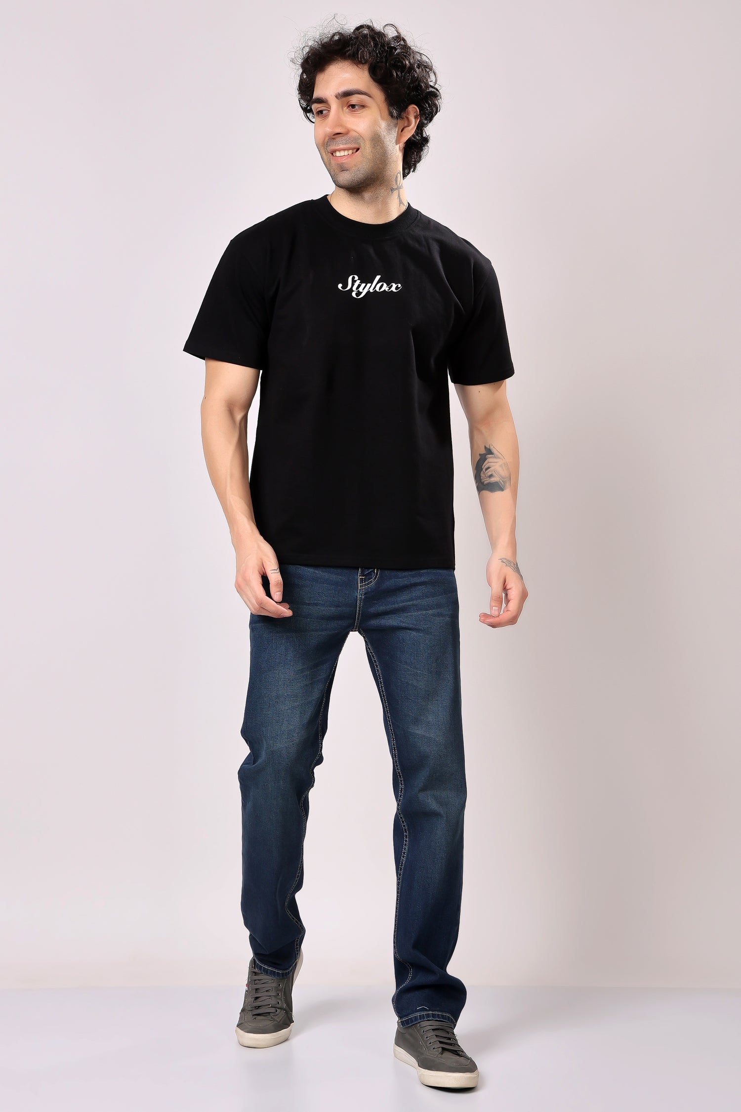 Stylox T-Shirt.